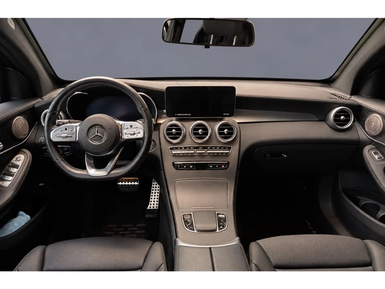 Mercedes-Benz GLC GLC-300 AMG Line Coupe 4M 2.0 TB Aut., foto 5 de 14