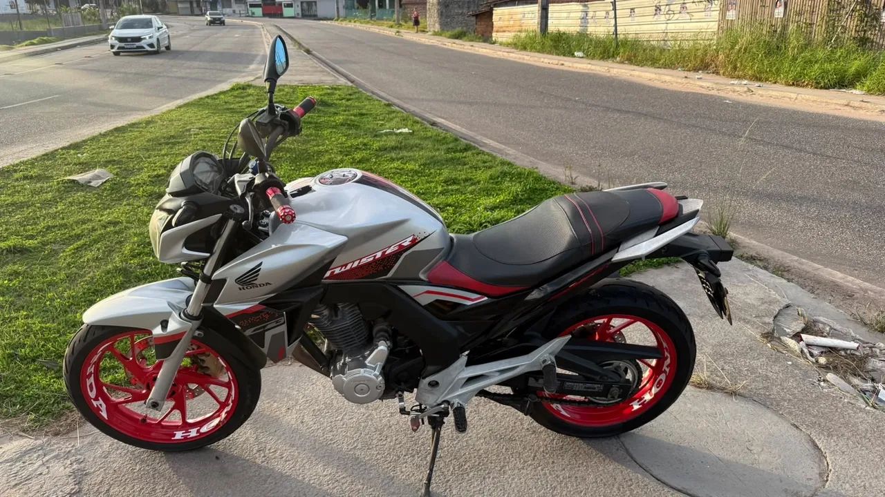 Cb twister 250cc - Foto 3