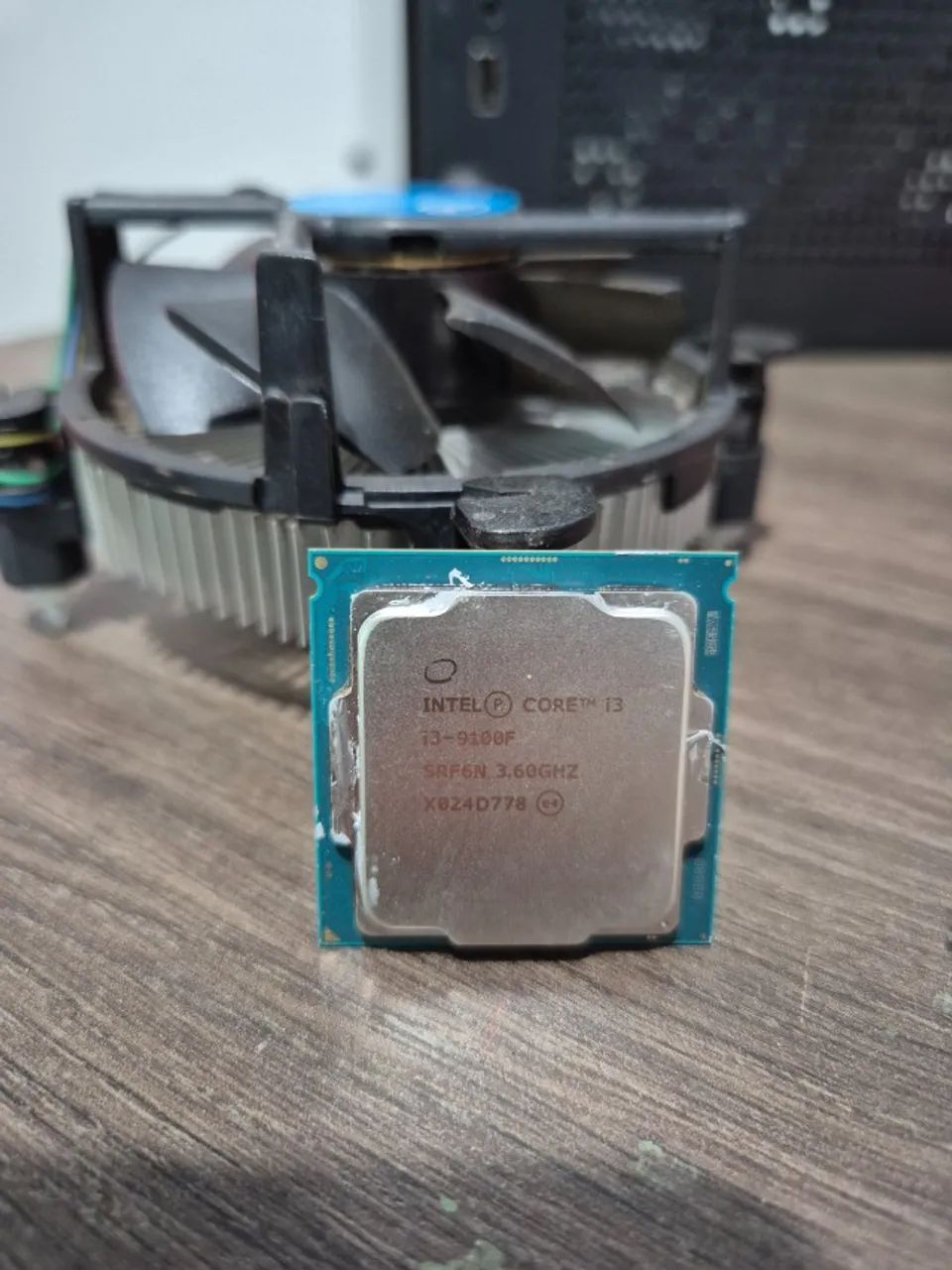 Processador Intel Core i3-9100F + Cooler Box - Foto 2