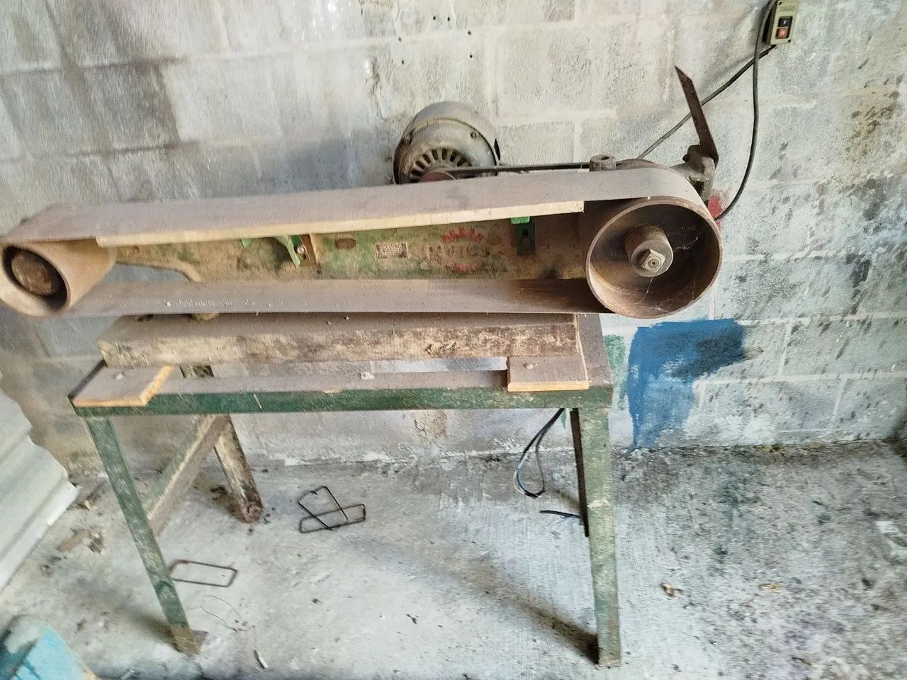 Vendo Paletera, Lixadeira e traçadeira  - Foto 3
