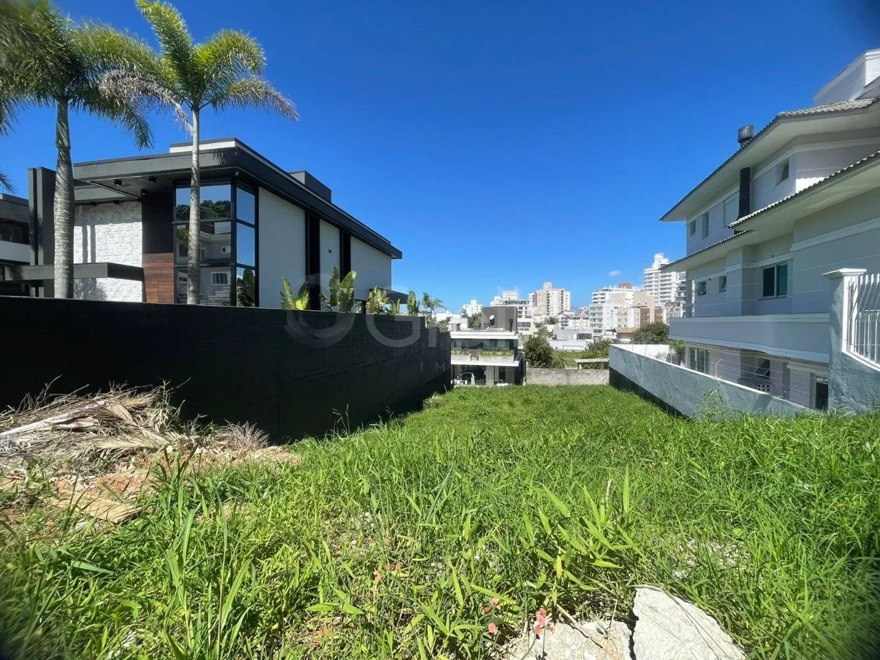 Viva com tranquilidade e sofisticação no bairro Pedra Branca! - Foto 3