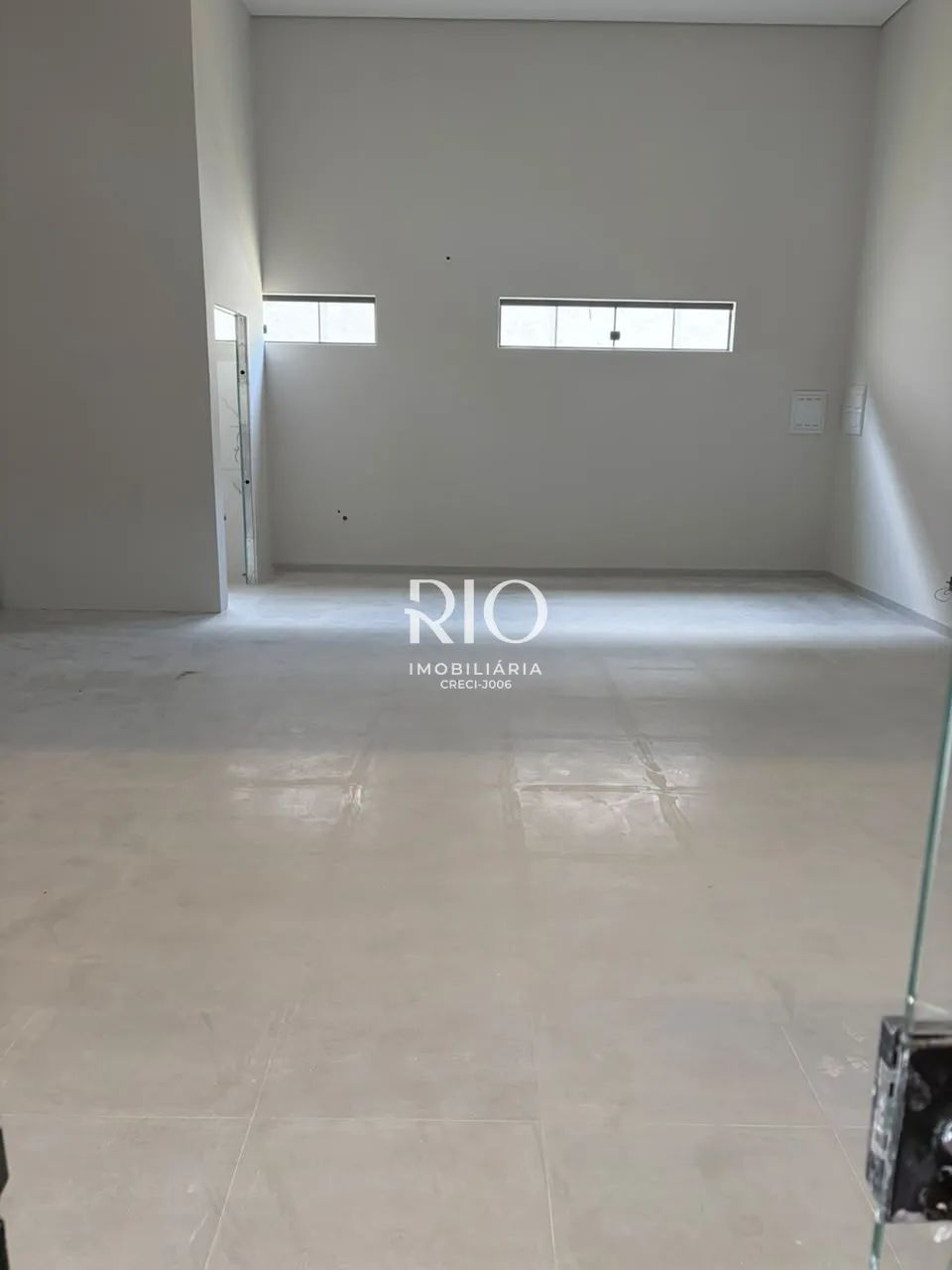 Sala comercial para locação-Galeria ALPHA MALL-24HORAS