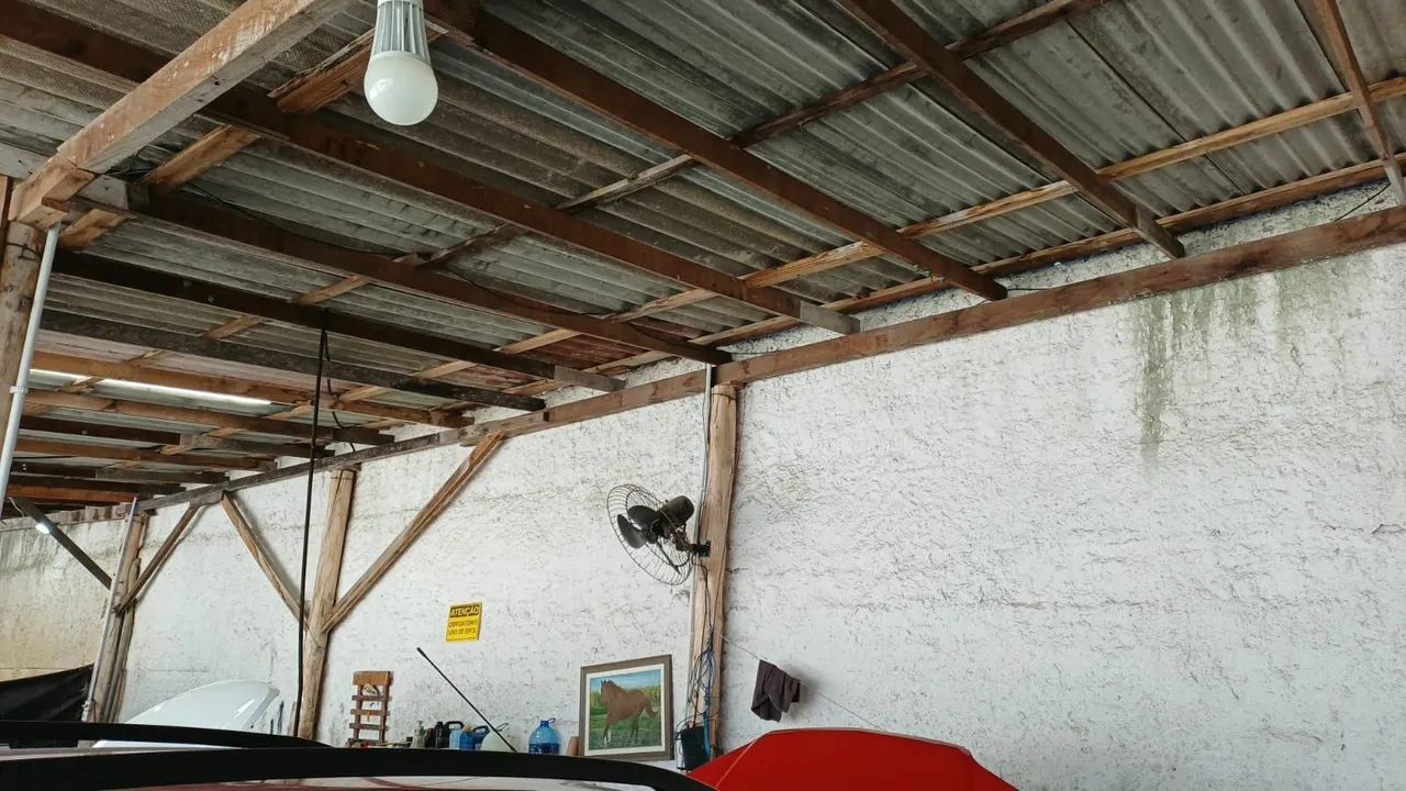 Vendo estrutura de madeira  - Foto 2