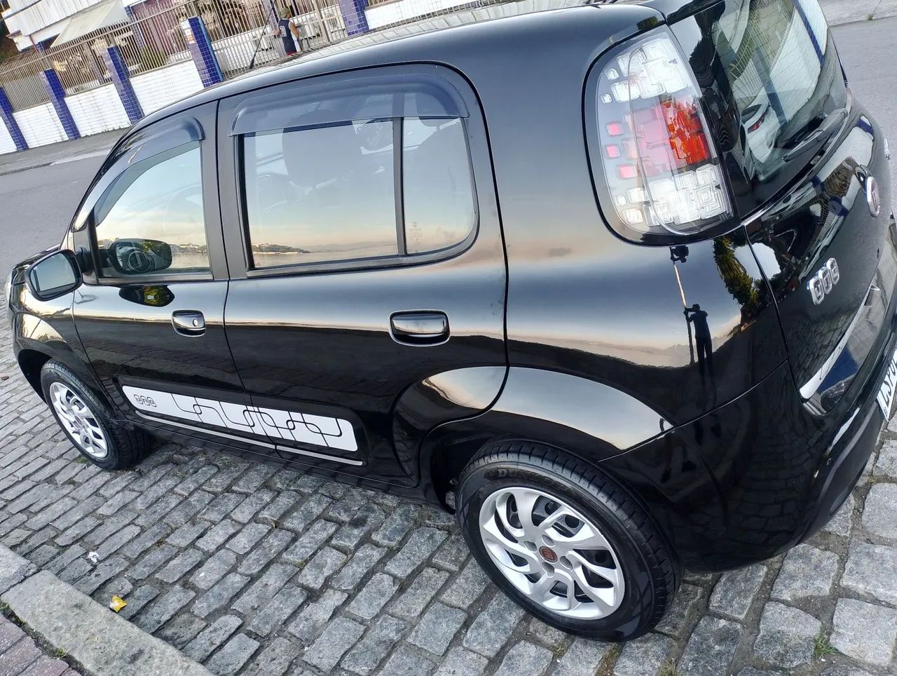 Fiat Uno Evolution 1.4 Fire Flex 8V 5P 2015 - Foto 2