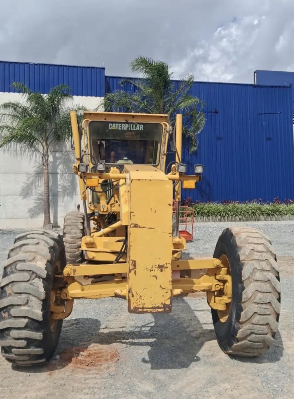 Motoniveladora Caterpillar 140K ano 2011, com 12.430 horas e ripper traseiro, em SP - Foto 2
