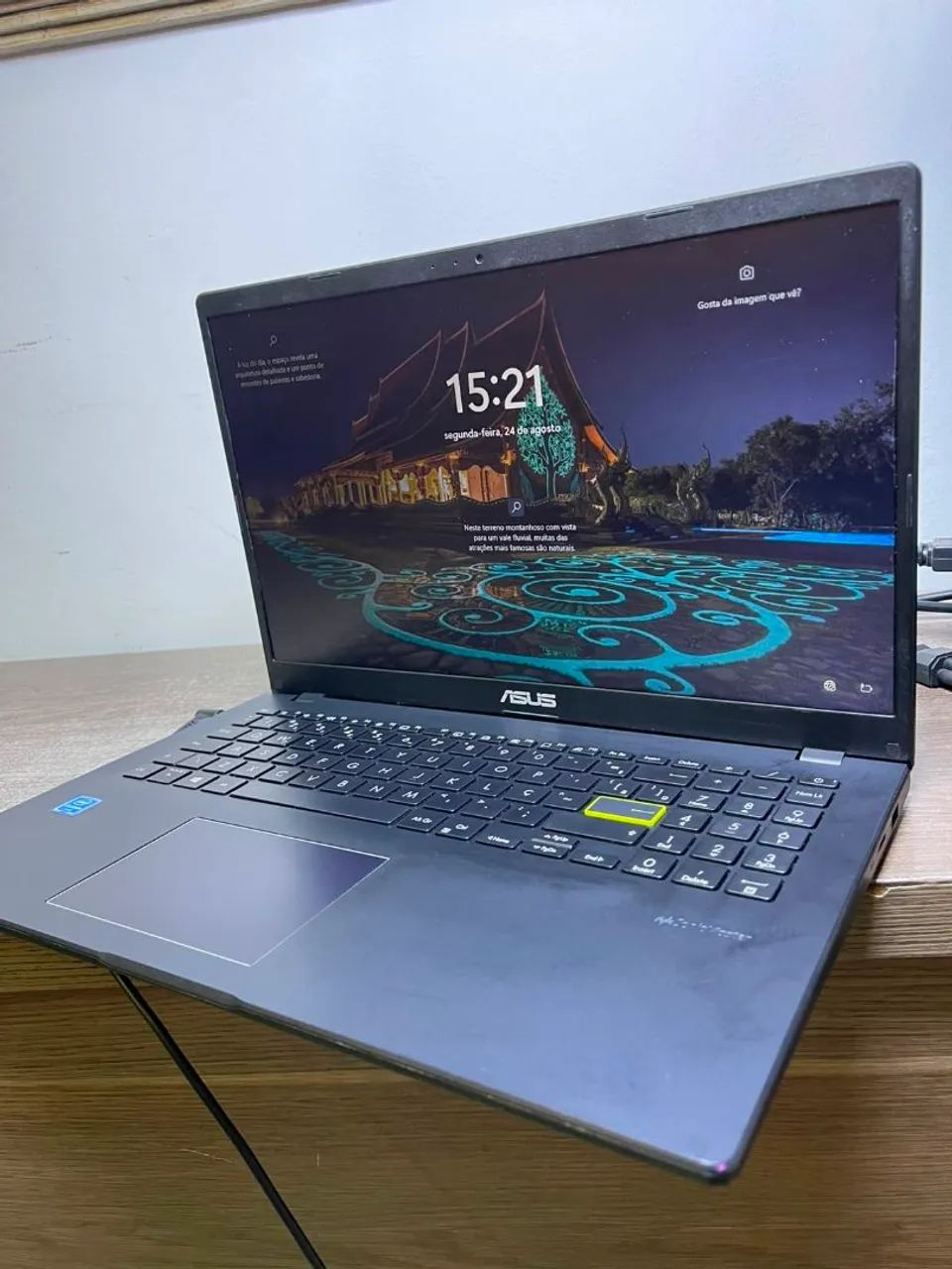 Vendo se notebook Asus Intel Celeron.