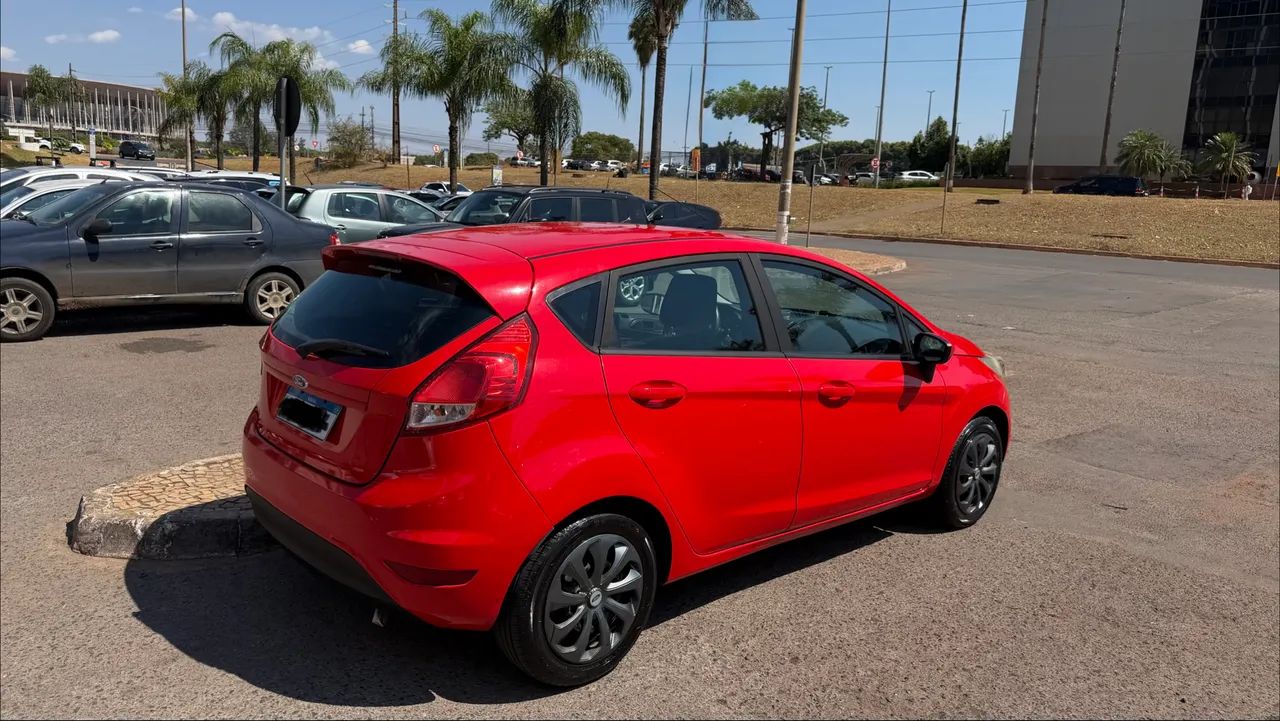 Ford Fiesta 1.5 16V FLEX MEC. 5P 2015