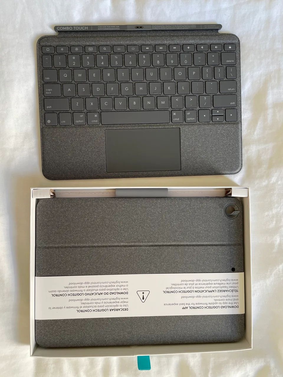 Logitech Capa com teclado e touchpad iPad 7 a 9 - Logitech combo touch - Foto 2