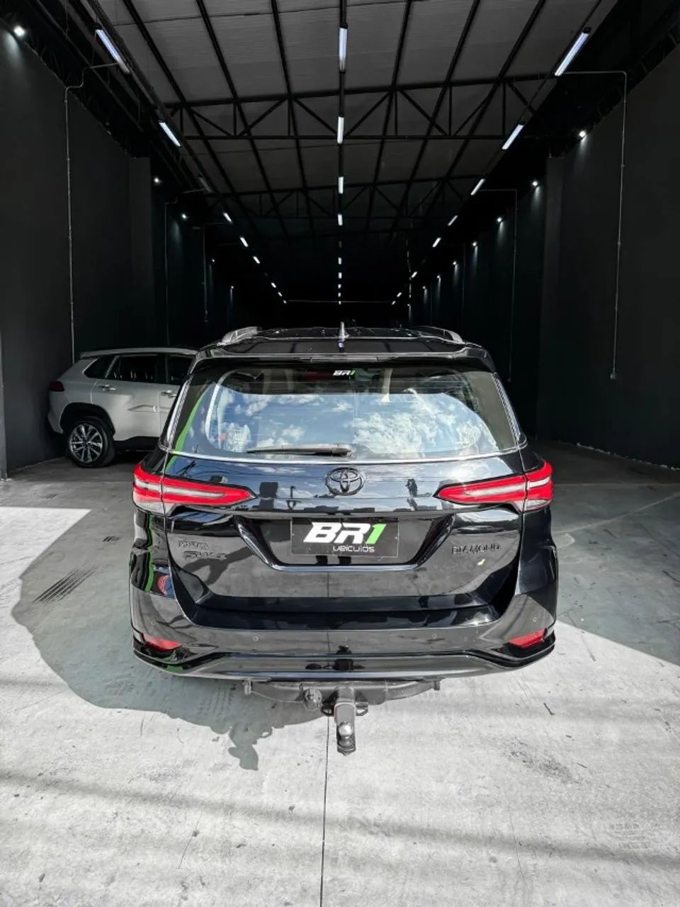 Toyota Hilux SW4 Diamond 2.8 4X4 2022 ( ACEITAMOS SEU CARRO COMO ENTRADA, PARA O FINANCIAM - Foto 2