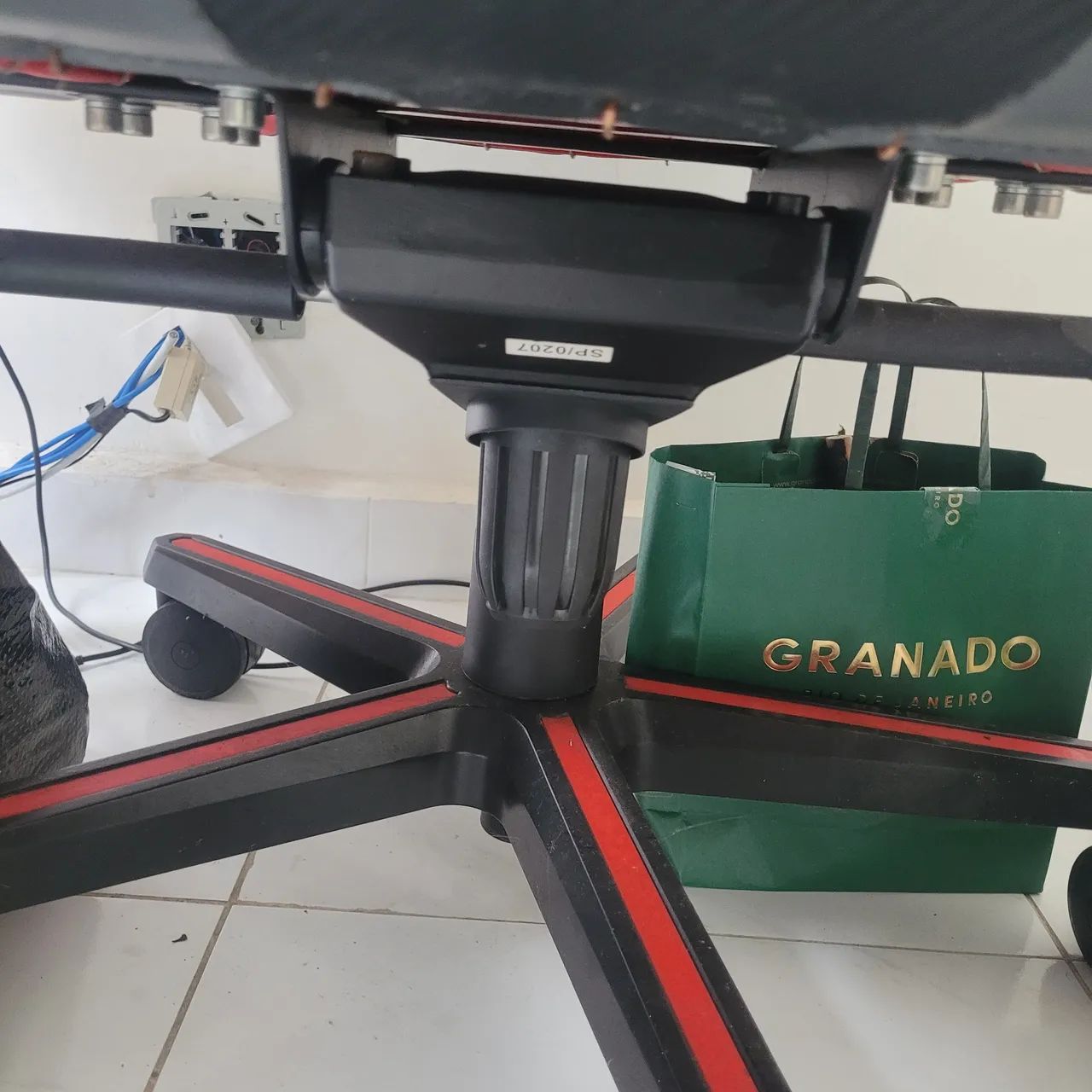 Cadeira Gamer Dxracer Adrenaline (ver detalhes no anúncio) - Foto 3
