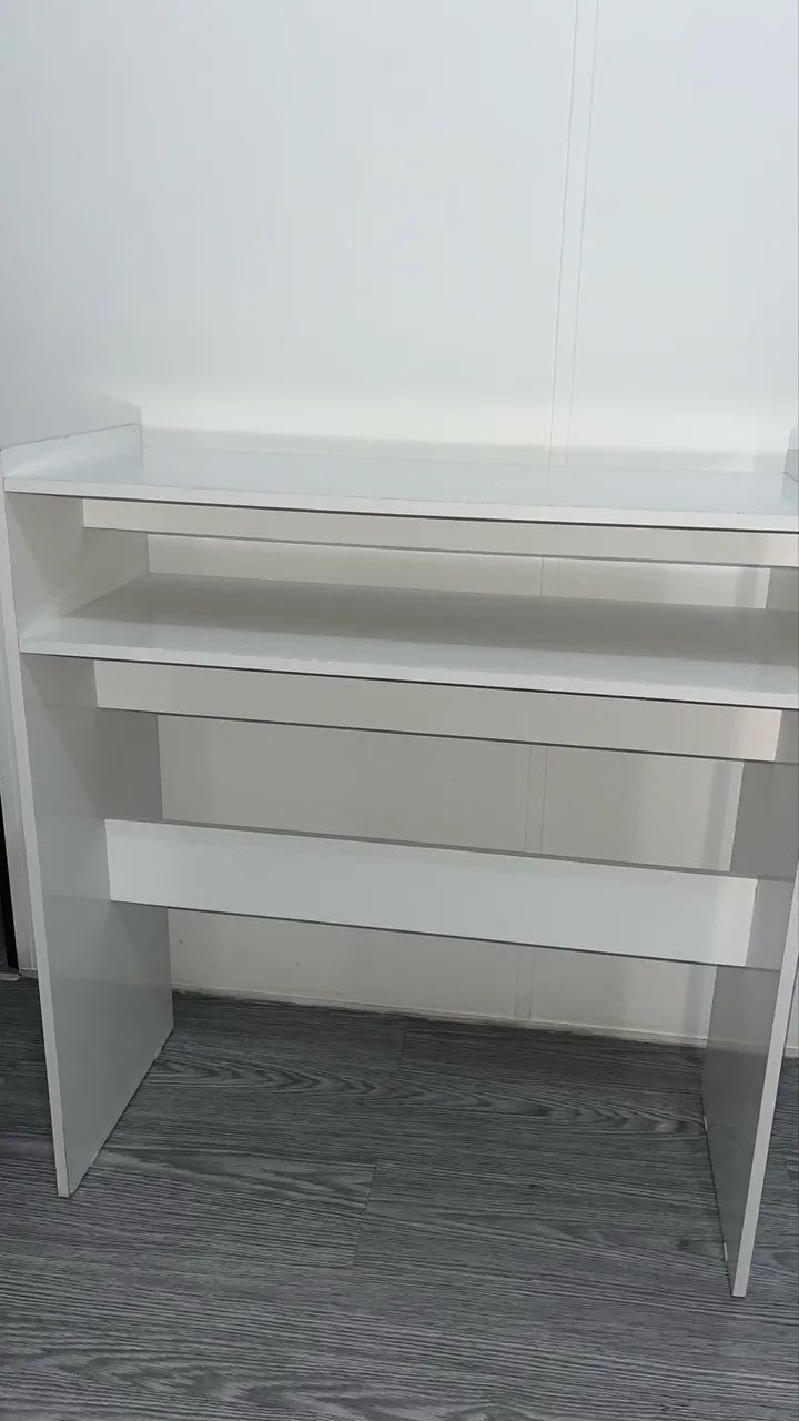 Escrivaninha Branca64962667076355122