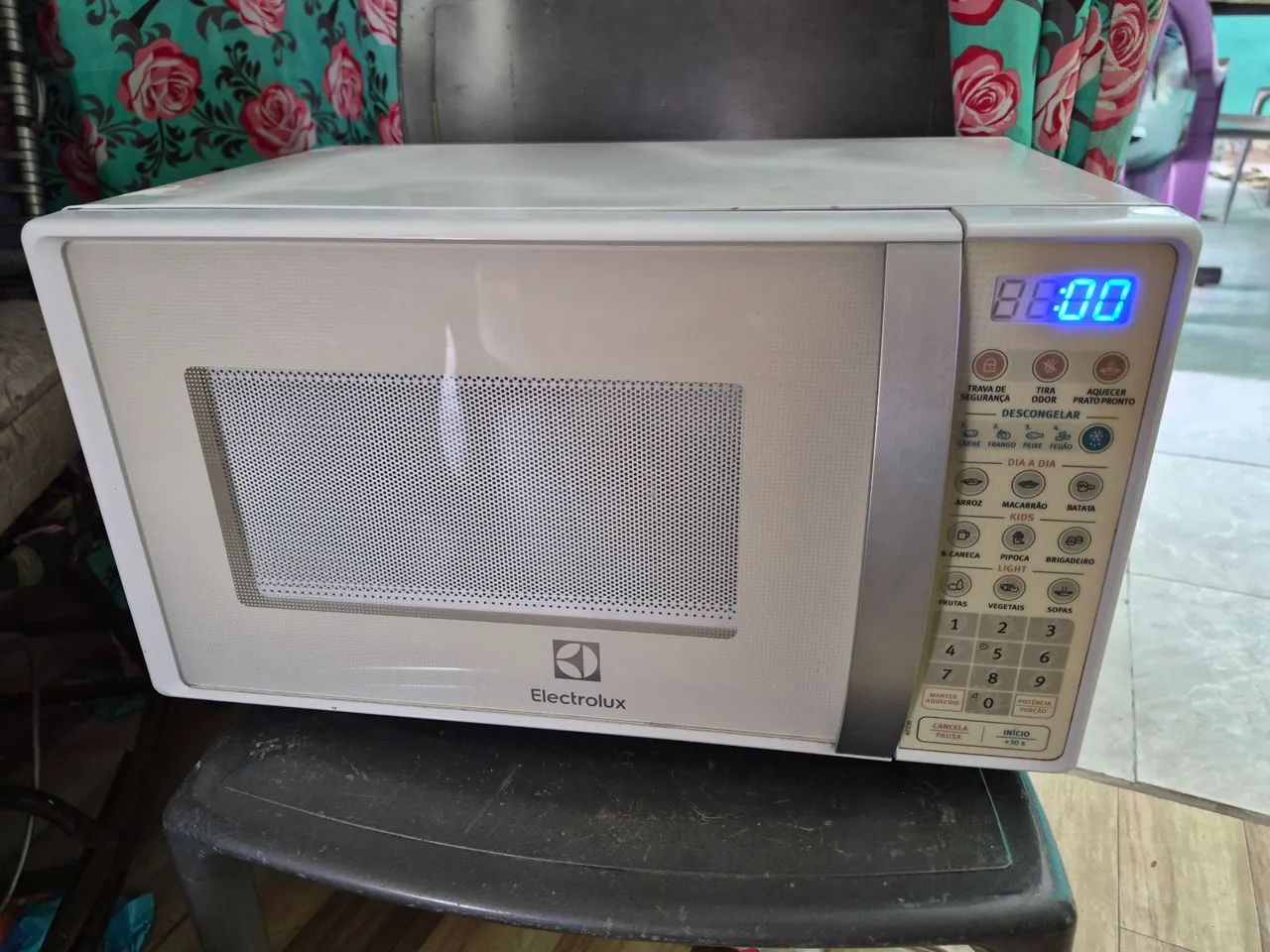 Microondas Electrolux 21L