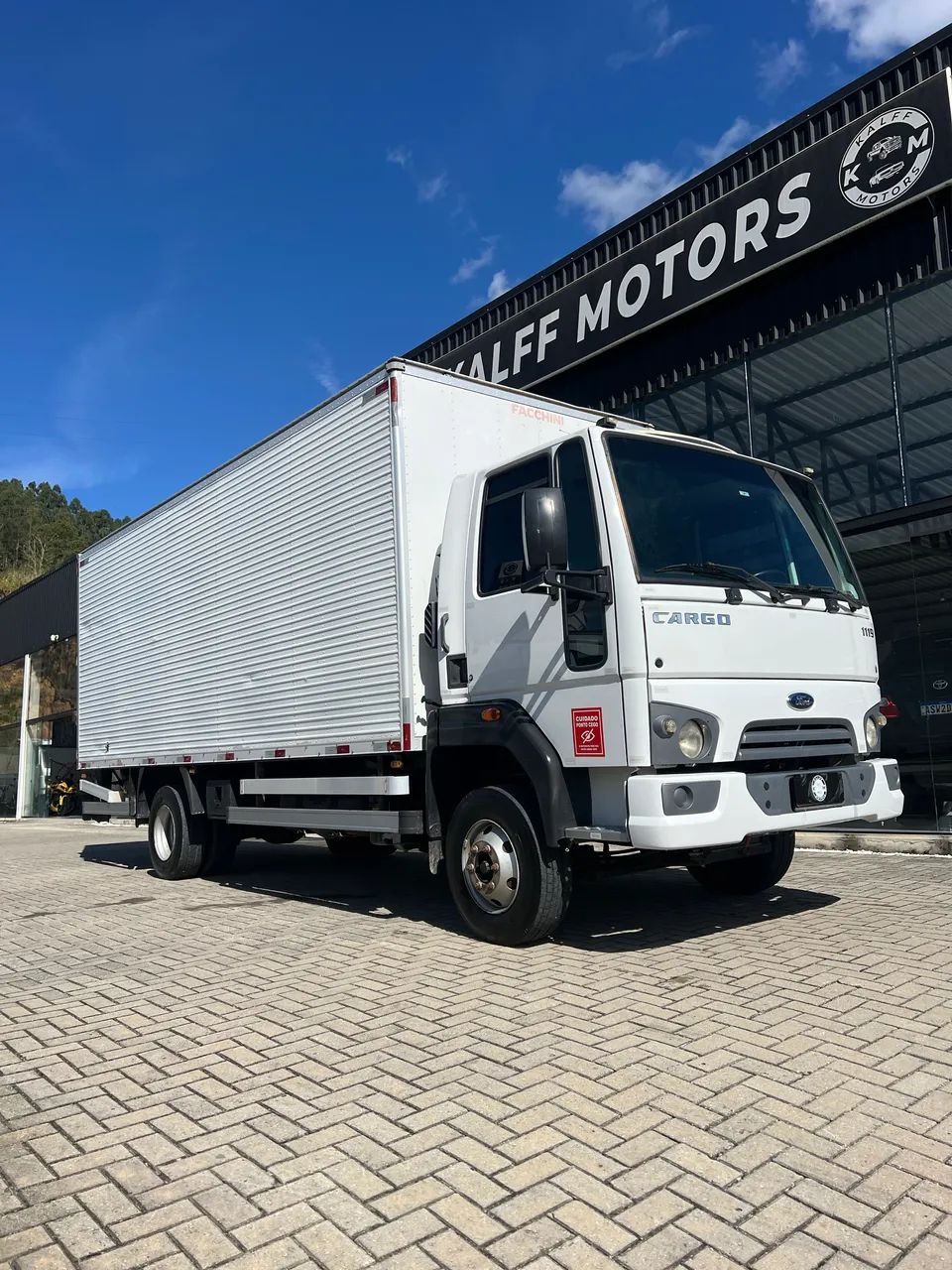 Ford Cargo 1119 ano 2019 Baú