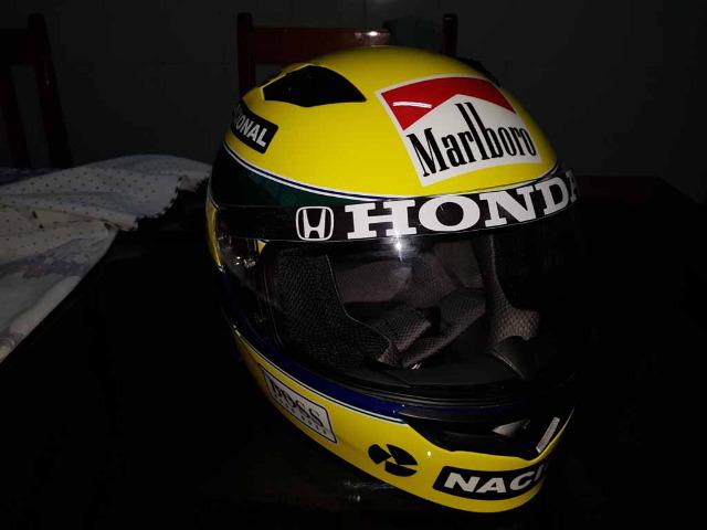 Capacete Personalizado Ayrton Senna - Novo - Sem uso - Na Caixa - Foto 4