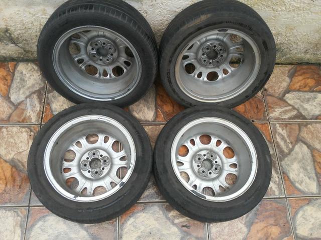Rodas 15" Lindas Originais De Marea Com Pneus. Barbada. Aceito Trocas e Cartão - Foto 3