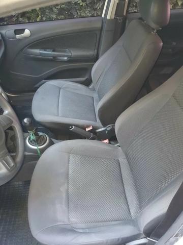 Volkswagen Gol 1.0 Total Flex 5p - Foto 5