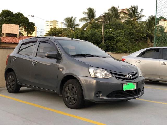 Toyota Etios X 1.3 Flex 2015 | Único dono