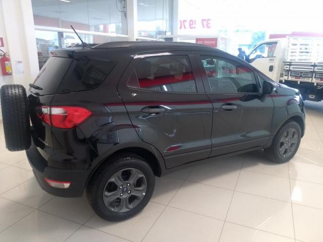 FORD ECOSPORT Freestyle - Foto 7