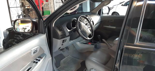 Hilux SRV top Obs.tem sinistro - Foto 4