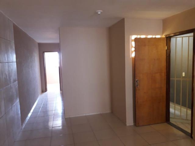 Aluga-se apartamento de 3 quartos - Foto 2