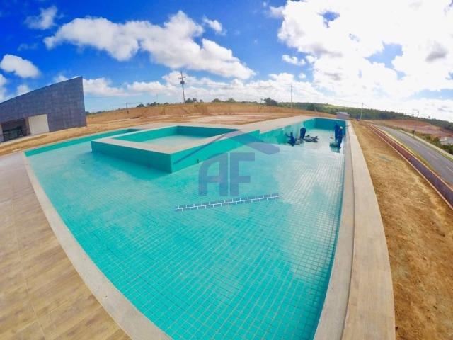Lote em condomínio com 760m²
