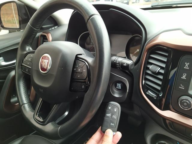 Fiat Toro Volcano at9 top da categoria 4x4 diesel - Foto 8