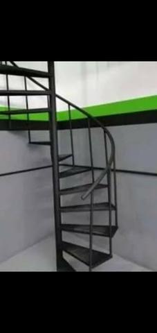 Serviços metalúrgicos por encomenda