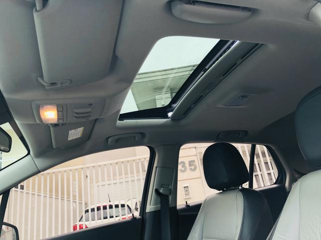 Chevrolet Tracker LTZ com teto solar - Foto 12