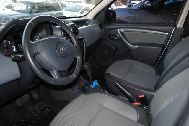 RENAULT DUSTER 2.0 D 4X2 A 2012 - Foto 8