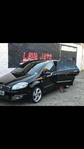 Carro muito novo 24.000