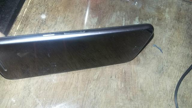 Vendo celular moto g4 Plus bloqueio gigital wat sap * - Foto 3