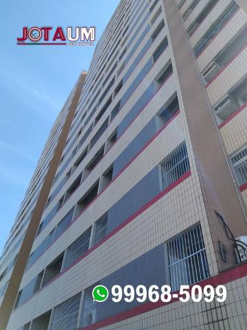 Por trás do Detran, 3 qtos(ste), DCE, andar alto JV093