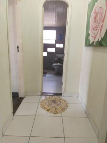 Aluga-se casa bem localizada no bairro Liberdade,casa ampla, - Foto 4
