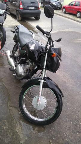 Honda Fan 125i troco por carro - Foto 3