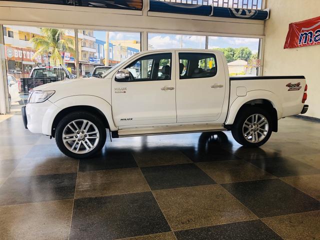 Toyota Hilux SRV Flex - Foto 4