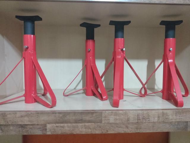 Cavalete automotivo