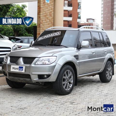 PAJERO TR4 2015/2015 2.0 4X2 16V 140CV FLEX 4P AUTOMÁTICO