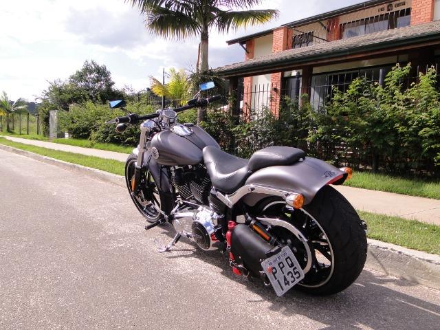 Harley Davidson Softail Breakout - Foto 2