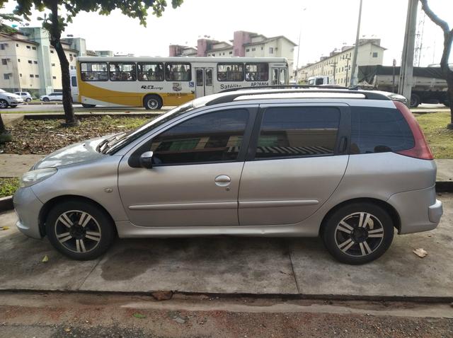 Peugeot 207 sw completo