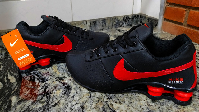 nike shox deliver preto e vermelho