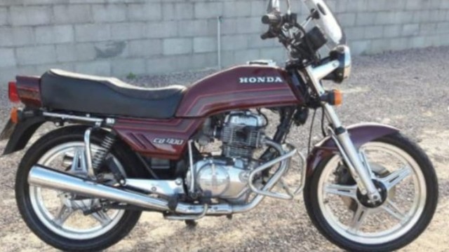 VENDO CB400 VERMELHA