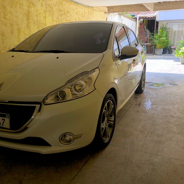 PEUGEOT 208 1.6 16V GRIFFE AUT