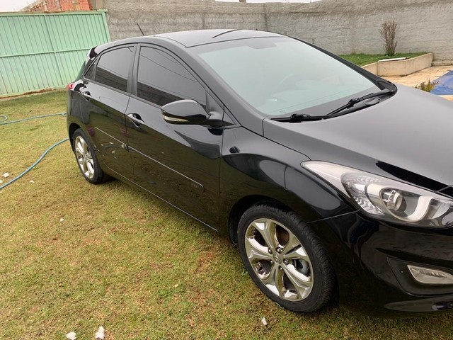 HYUNDAI I30 1.6 2013 COM 118.000 KM MUITO CONSERVADO.