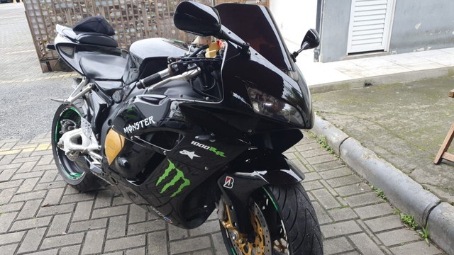HONDA 1000RR FIREBLADE