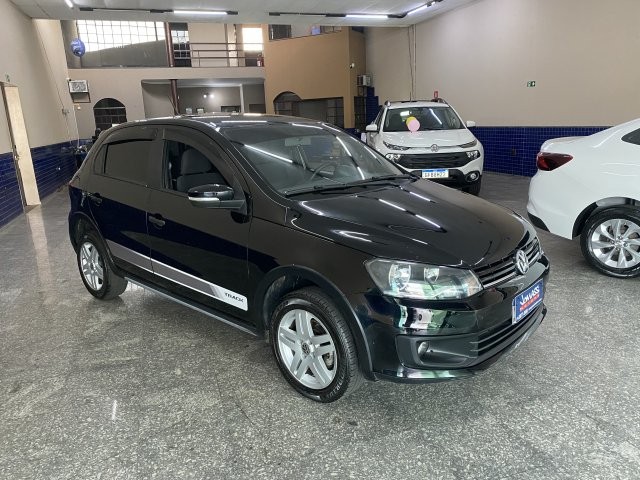 VOLKSWAGEN GOL 2015 1.0 MI TRACK 8V FLEX 4P MANUAL