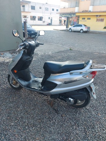 SUZUKI BURGMAN