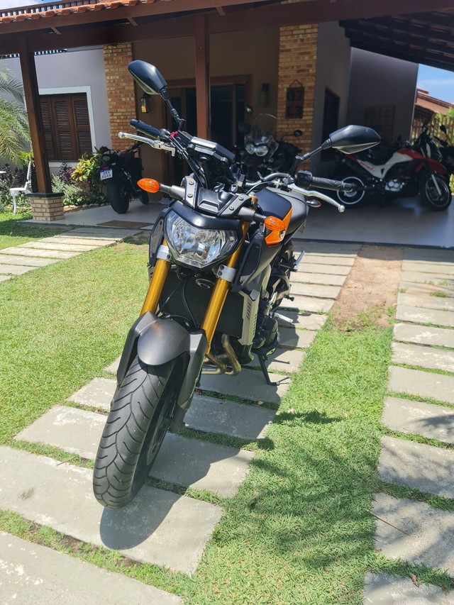 Yamaha Mt09 2015 com apenas 43mil km 