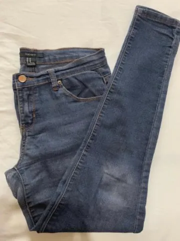 Desapegando de calças Forever 21 Originais por apenas R$ 89,00