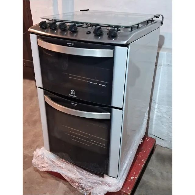 Fogão 4 bocas e 2 fornos Electrolux