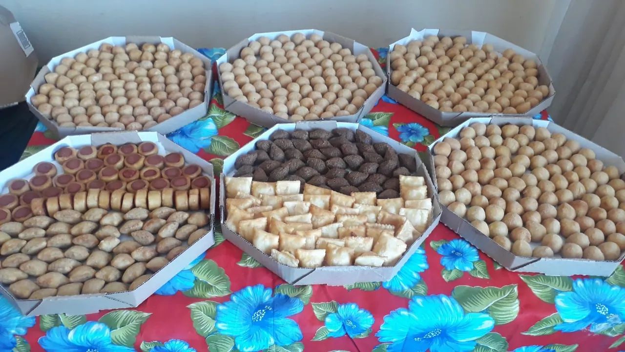 Docinhos  e salgadinhos para seu evento  - Foto 2